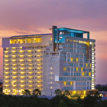 Swiss-Belcourt Bogor Otel Dış mekan fotoğraf